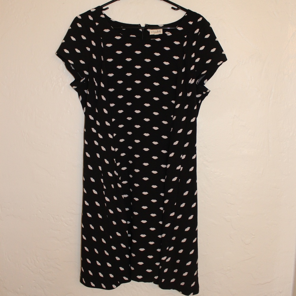 Maison Jules black, white lips fitted dress